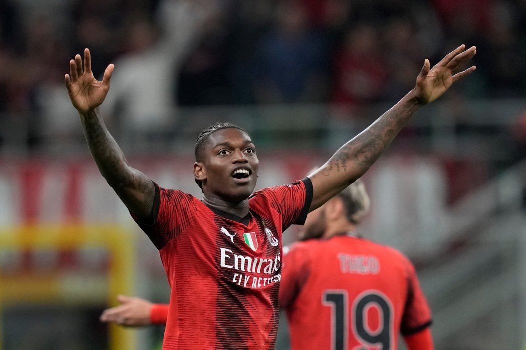 AC Milán se rozloučil se Zlatanem Ibrahimovičem