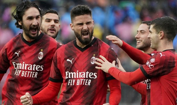 AC Milán vyhrál v Empoli. Neapol tvrdě narazila, AS Řím remizoval