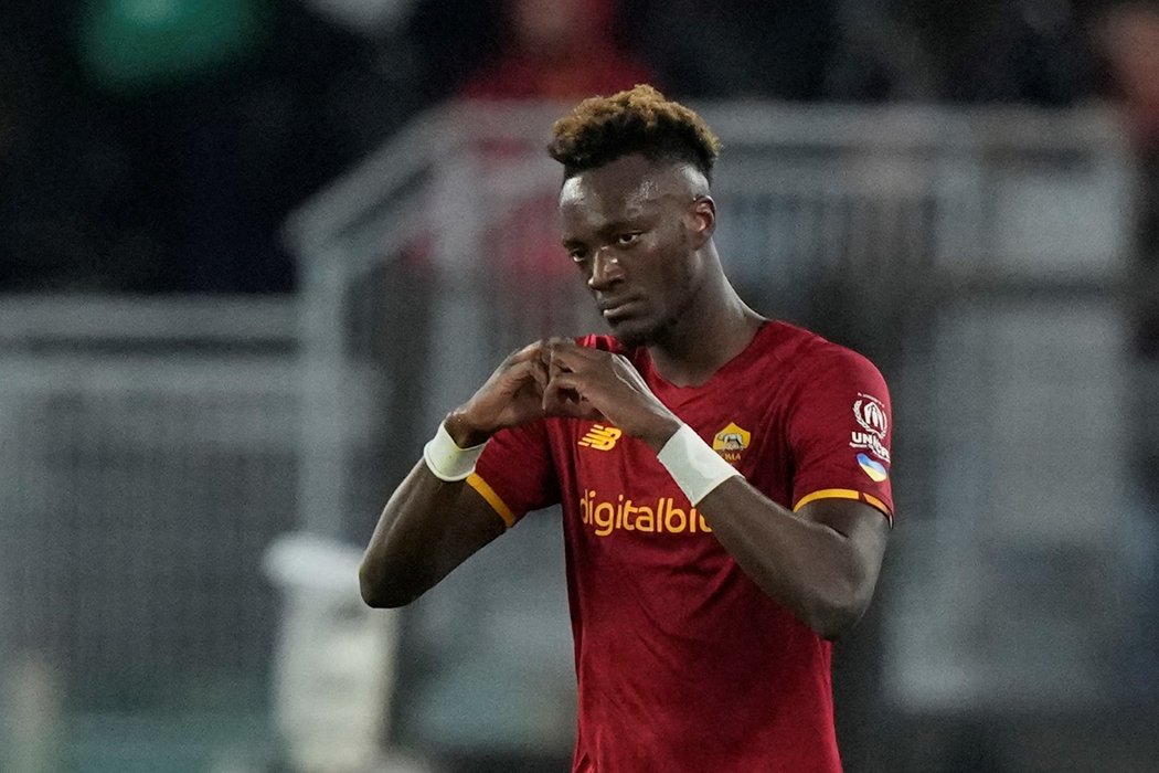 O výhře AS Řím rozhodl Tammy Abraham