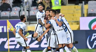 Inter otočil zápas s Fiorentinou, trefil se Džeko. Vyhrála i Atalanta