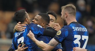 Neapol doma překvapivě padla. Inter suverénně vyhrál a poskočil do čela
