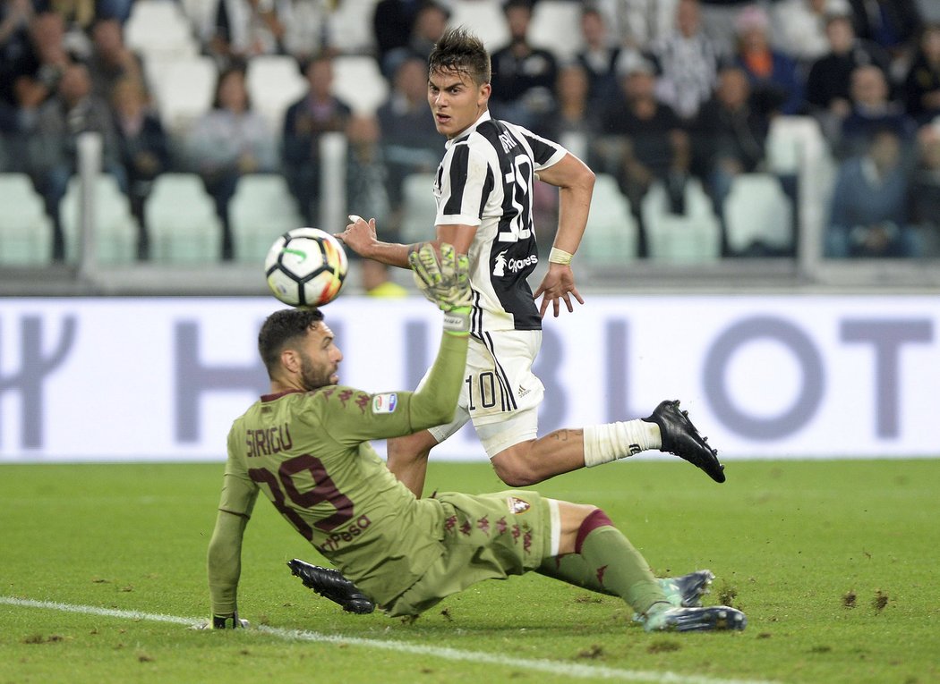 Paulo Dybala vstřelil v turínském derby dva góly a výrazně pomohl Juventusu k výhře 4:0