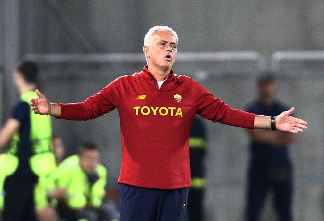José Mourinho momentálně trénuje AS Řím
