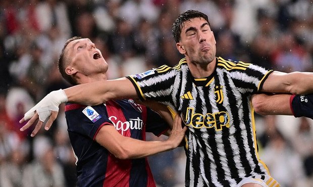 Juventus zaváhal, remízu zachránil Vlahovič. Neapol zdolala Sassuolo