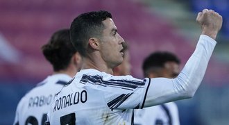 600! Ronaldo oslavil milník stylově, hattrickem sestřelil Cagliari