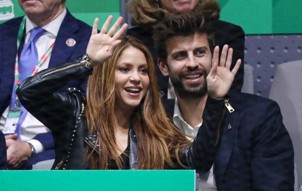 Zpěvačka Shakira a fotbalista Gérard Piqué se rozešli