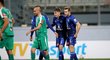 Fotbalisté Olomouce oslavují vstřelenou branku ve finále Tipsport Malta Cupu