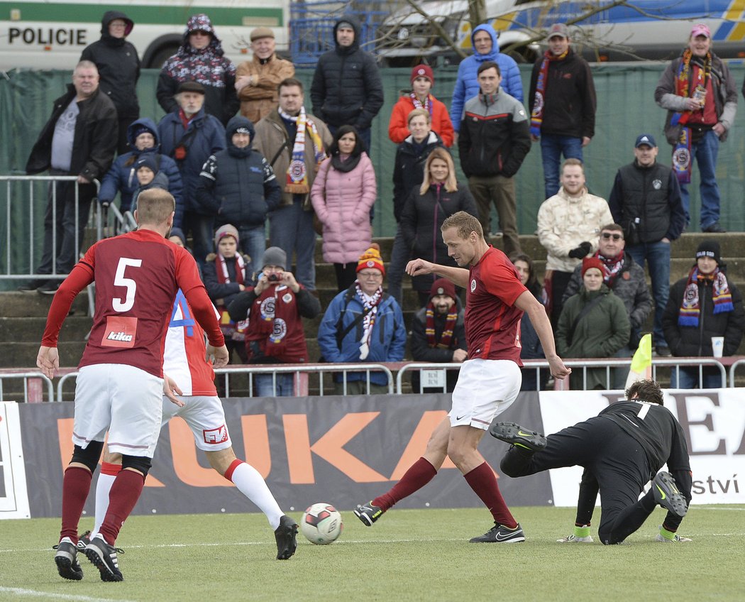    Silvestrovské derby nabídlo parádní podívanou