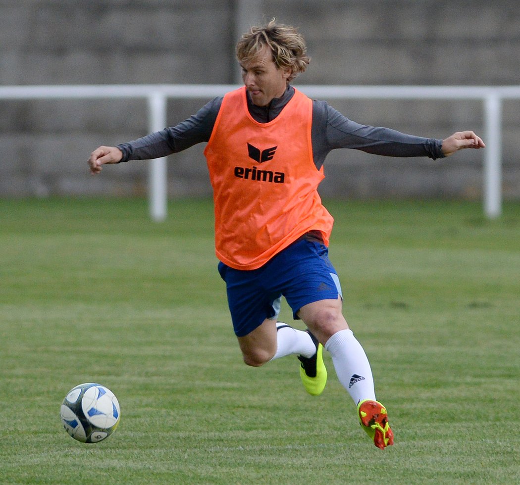 Pavel Nedvěd na tréninku Skalné před sobotním zápasem