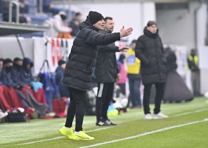 Skuhravý zvracel, nyní slavil: Umím i špinavě vyhrát. Pardubice? Nejlepší soupeř Skuhravý zvracel, nyní slavil: Umím i špinavě vyhrát. Pardubice? Nejlepší soupeř