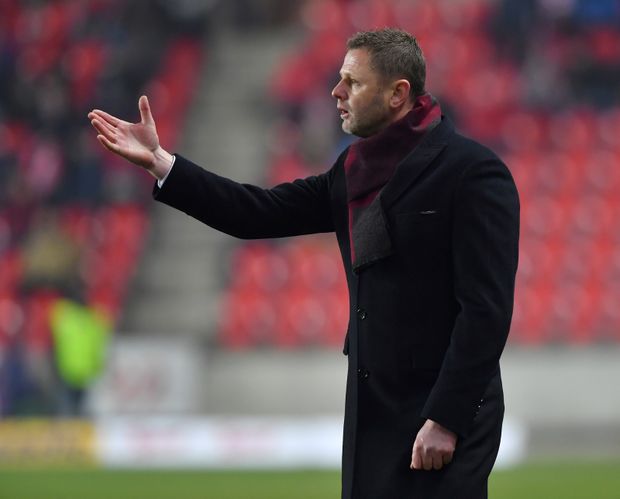Ostravský trenér Radim Kučera v utkání na Slavii Ostravský trenér Radim Kučera v utkání na Slavii