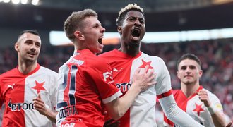 Slavia urve první místo. Ale duel s Hradcem bude bolet, může jít o zdraví