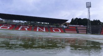 Start ligy zkomplikovalo počasí. Zápas Brno - Slavia byl kvůli dešti odložen