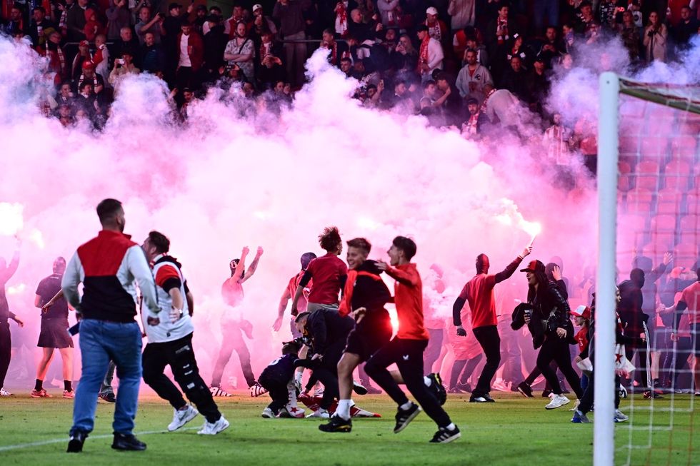 Šmicer: Jsem naštvaný, je to naše chyba. Titul slavit nebudu. Názor na kauzu Chorý Šmicer: Jsem naštvaný, je to naše chyba. Titul slavit nebudu. Názor na kauzu Chorý