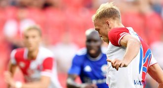 Slavia - Mezökövesd 1:2 a 3:1. V odvetě pálili Stoch, Sýkora a Baluta