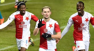 Poločas snů i skvělá pravá strana, ale bez nuly. Co ukázala Slavia ve Zlíně?