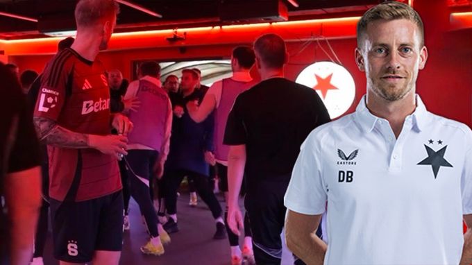 Možný trest za kopanec do Kuchty: až dva měsíce a 25 000 korun. Slavia vyhazov nechystá Možný trest za kopanec do Kuchty: až dva měsíce a 25 000 korun. Slavia vyhazov nechystá