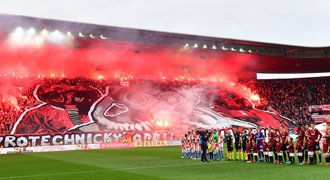 Víc diváků na sportu! Na Slavii i plno, těší se Tvrdík. Očkování pomůže