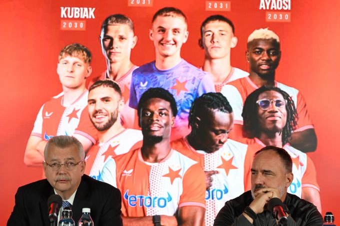 Slavia hlásí: Příchody do klubu jsou uzavřené. Na Slovácko s odchovanci, kdo nastoupí nalevo? Slavia hlásí: Příchody do klubu jsou uzavřené. Na Slovácko s odchovanci, kdo nastoupí nalevo?