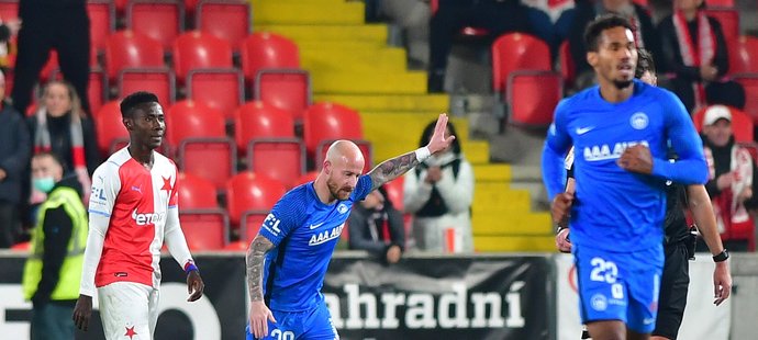 Záložník Miroslav Stoch vstřelil za Liberec branku proti Slavii, kterou z úcty k fanouškům neslavil
