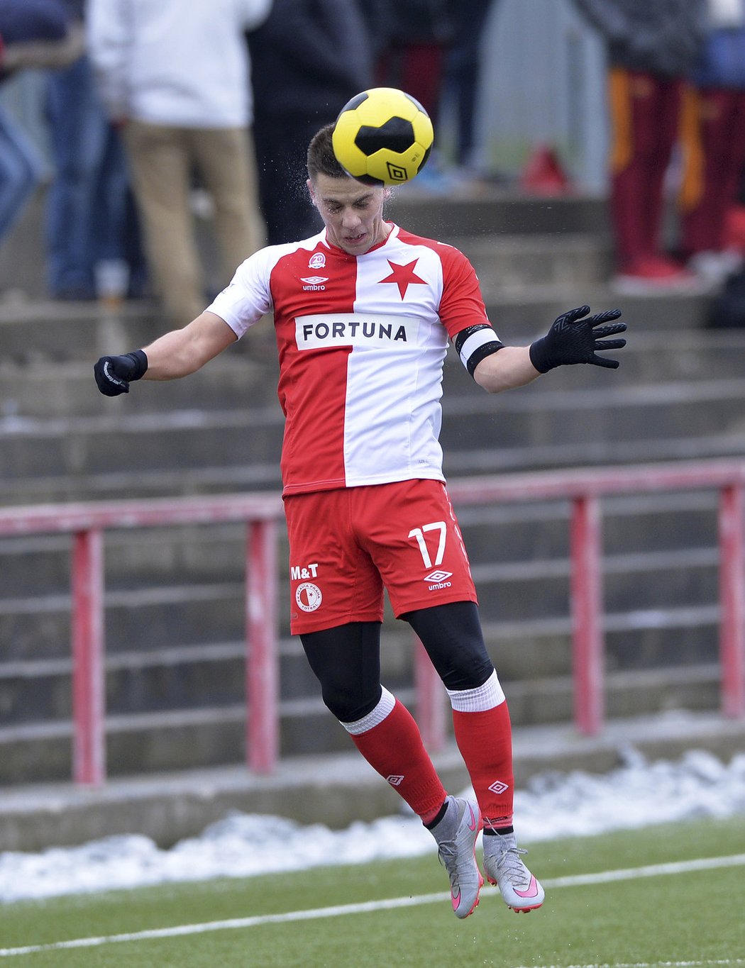 Nová posila Slavie Jaroslav Mihalík se předvedl fanouškům v zápase s Vyšehradem