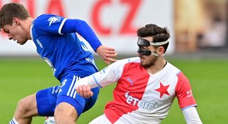 Slavia bere Kačarabu nastálo. Opce v poslední možný den, kolik stál?