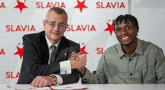 Slavia řeší problémy ve středu obrany, z Norska přichází Nigerijec Ogbu