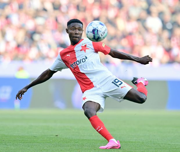 Oscar Dorley v dresu Slavie Oscar Dorley v dresu Slavie