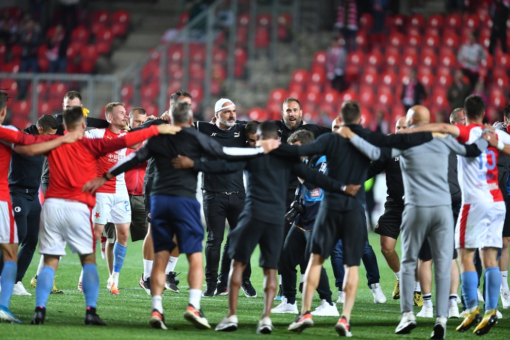 Hotovo, Slavia má v lize nedostižný náskok