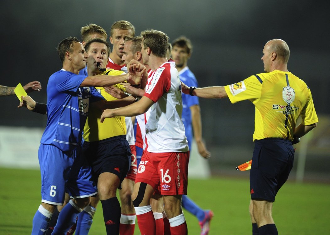 Konflikt hráčů v zápase Ústí nad Labem a Slavií