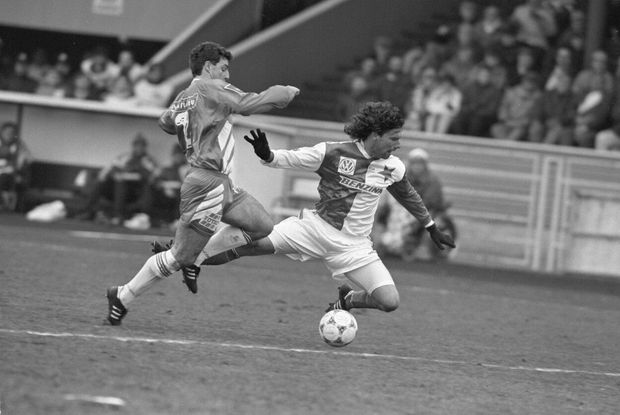 Švédský útočník v dresu Slavie Dick Lidman Švédský útočník v dresu Slavie Dick Lidman