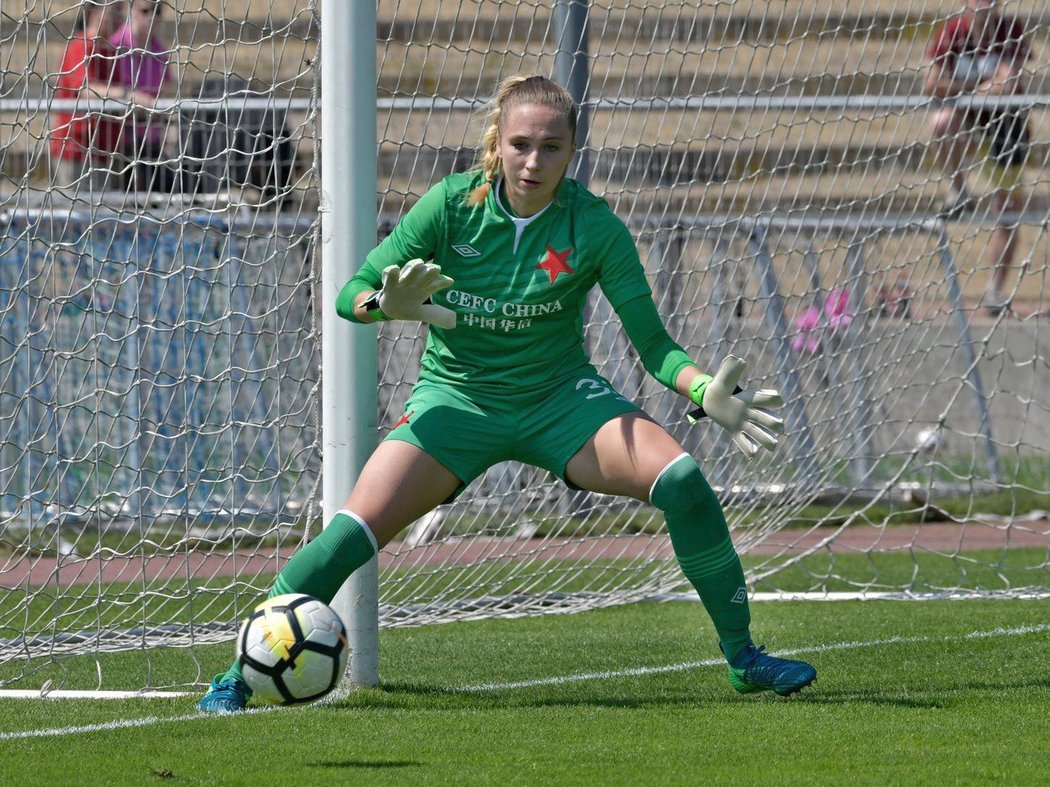 Brankářka Slavie Barbora Votíková