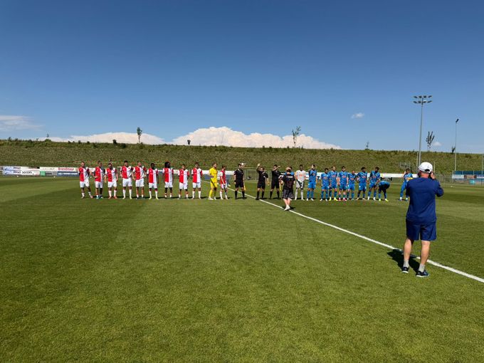 ONLINE: Slavia - Dynamo Kyjev 1:0. Příprava Pražanů, po centru Labíka se trefil Pikolon ONLINE: Slavia - Dynamo Kyjev 1:0. Příprava Pražanů, po centru Labíka se trefil Pikolon