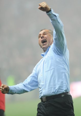 Petr Rada během utkání Slavie se Spartou, které Slavia vyhrála 1:0