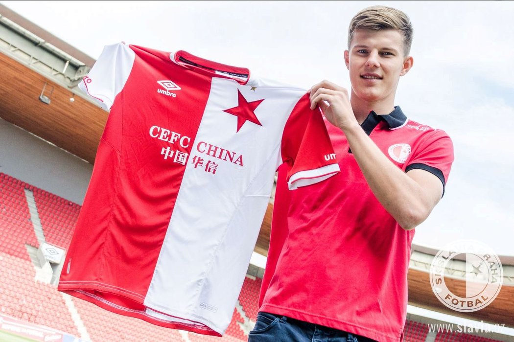 Nová posila Slavie, ukrajinský reprezentant Eduard Sobol