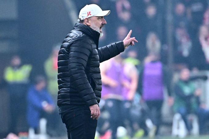 Trpišovský jako Arteta. Slavia chytla trend a našla recept na ligový úspěch. Kdo se neadaptuje... Trpišovský jako Arteta. Slavia chytla trend a našla recept na ligový úspěch. Kdo se neadaptuje...