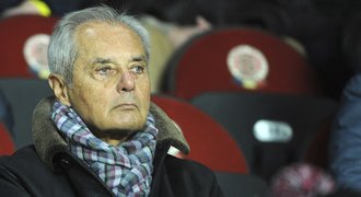 Odstoupení Šimáněho? Slavia se může rozklížit sama, varuje Vízek