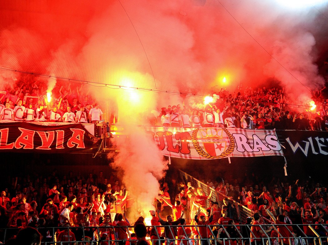 Fanoušci Slavie dnes chystají demonstraci přímo na hřišti.