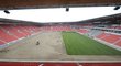 Stadion Slavie dostane nový trávník