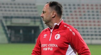 Trpišovského štvaly laciné góly. Jak ze žákovské úrovně, zlobil se kouč Slavie