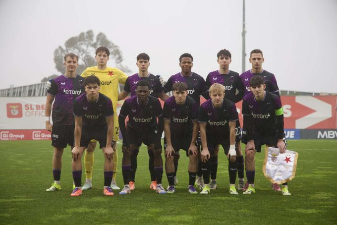 Suleiman řádil před zraky Mourinha, na senzaci to nestačilo. Slavia v Youth League končí Suleiman řádil před zraky Mourinha, na senzaci to nestačilo. Slavia v Youth League končí