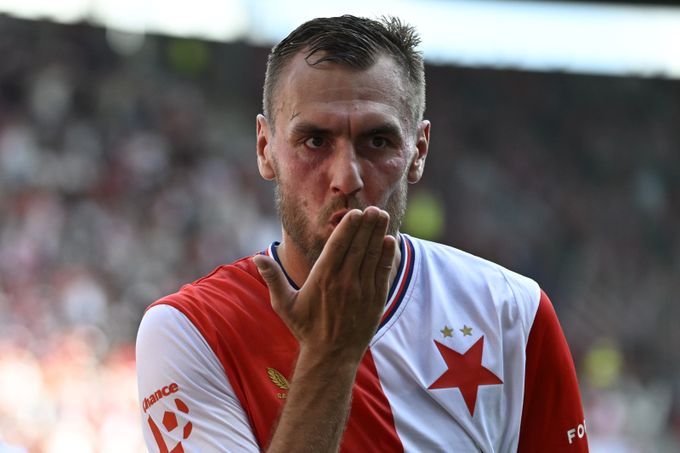ONLINE: Slavia - Zbrojovka 1:0. Chorý proměnil penaltu! Dvě zranění domácích opor ONLINE: Slavia - Zbrojovka 1:0. Chorý proměnil penaltu! Dvě zranění domácích opor