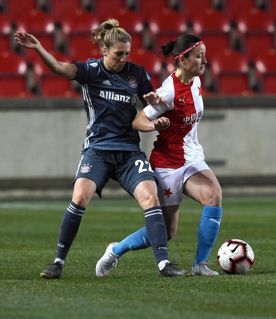 Eva Bartoňová (vpravo) přestoupila ze Slavie do Interu Milán