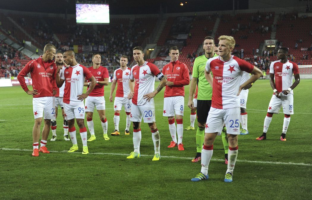 Zklamání hráči Slavie po zápase s Anderlechtem