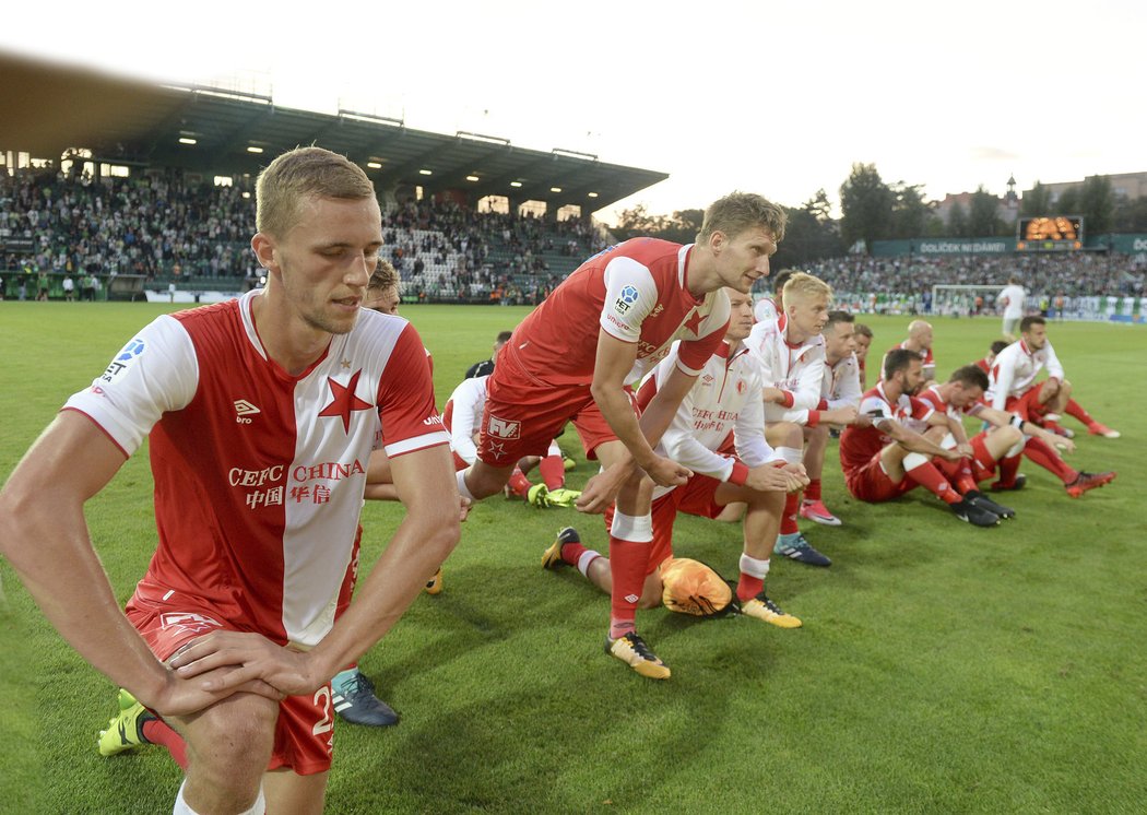 Slávistická děkovačka po zápase s Bohemians