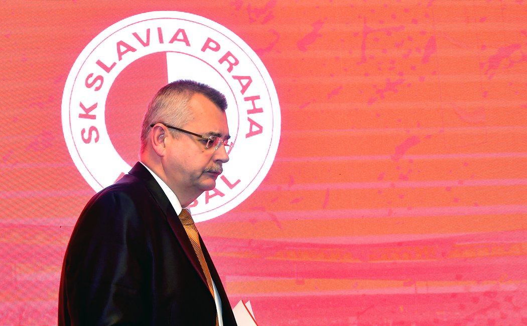 Šéf Slavie Jaroslav Tvrdík na tiskové konferenci před startem jarní části sezony