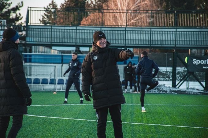 Slovácko (zatím) bez posil. Skuhravý: V této situaci jsem po iksté, ale baví mě to Slovácko (zatím) bez posil. Skuhravý: V této situaci jsem po iksté, ale baví mě to