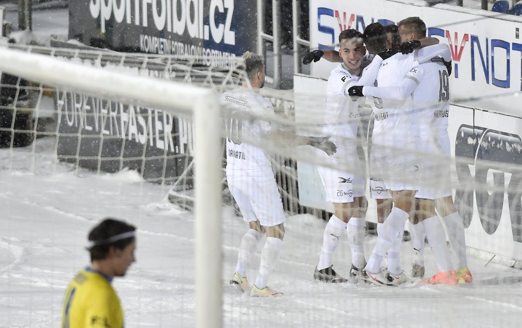 Zápas Slovácko - Teplice se odehrál na sněhu