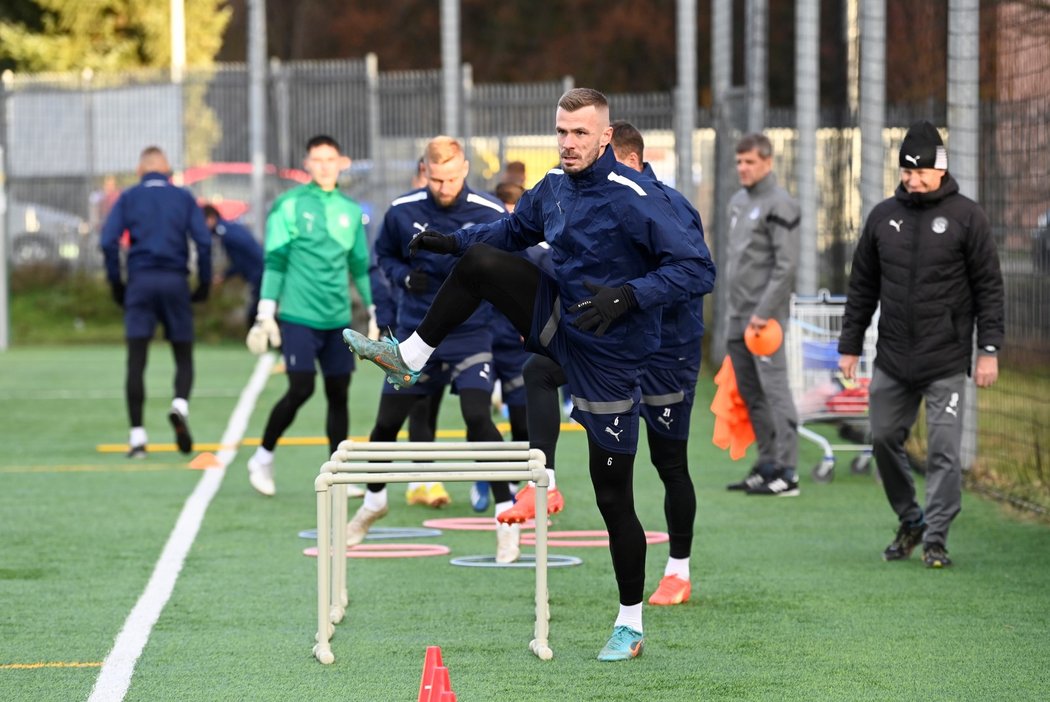 Trénink fotbalistů Slovácka na zahájení zimní přípravy