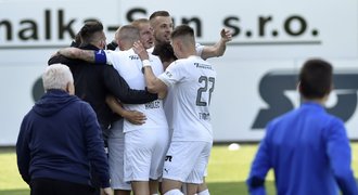 SESTŘIH: Slovácko - Zlín 2:0. Derby pro domácí, „Ševci“ 11 zápasů bez výhry